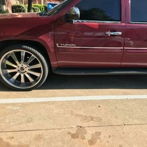 26" Lorenzo Rims and tires